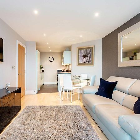 Veeve - River Views From Vauxhall London Exterior foto